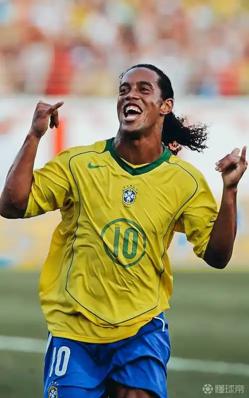 报道了纽卡 报道了纽卡