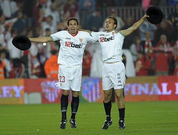 球队中脱颖 球队中脱颖