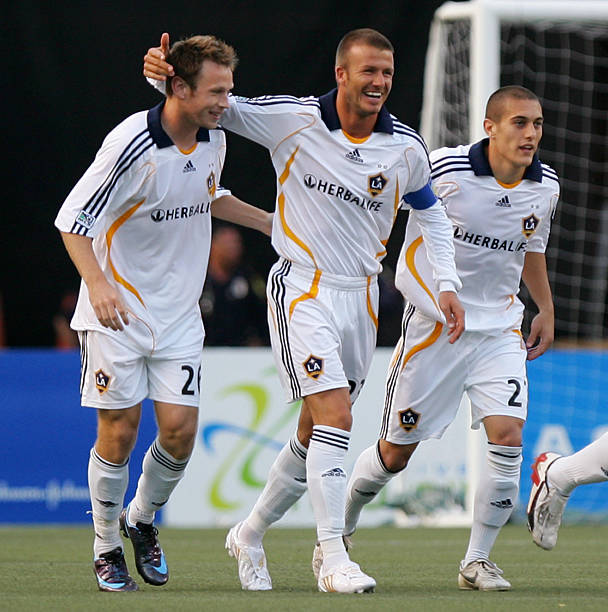 为球队奠定 为球队奠定